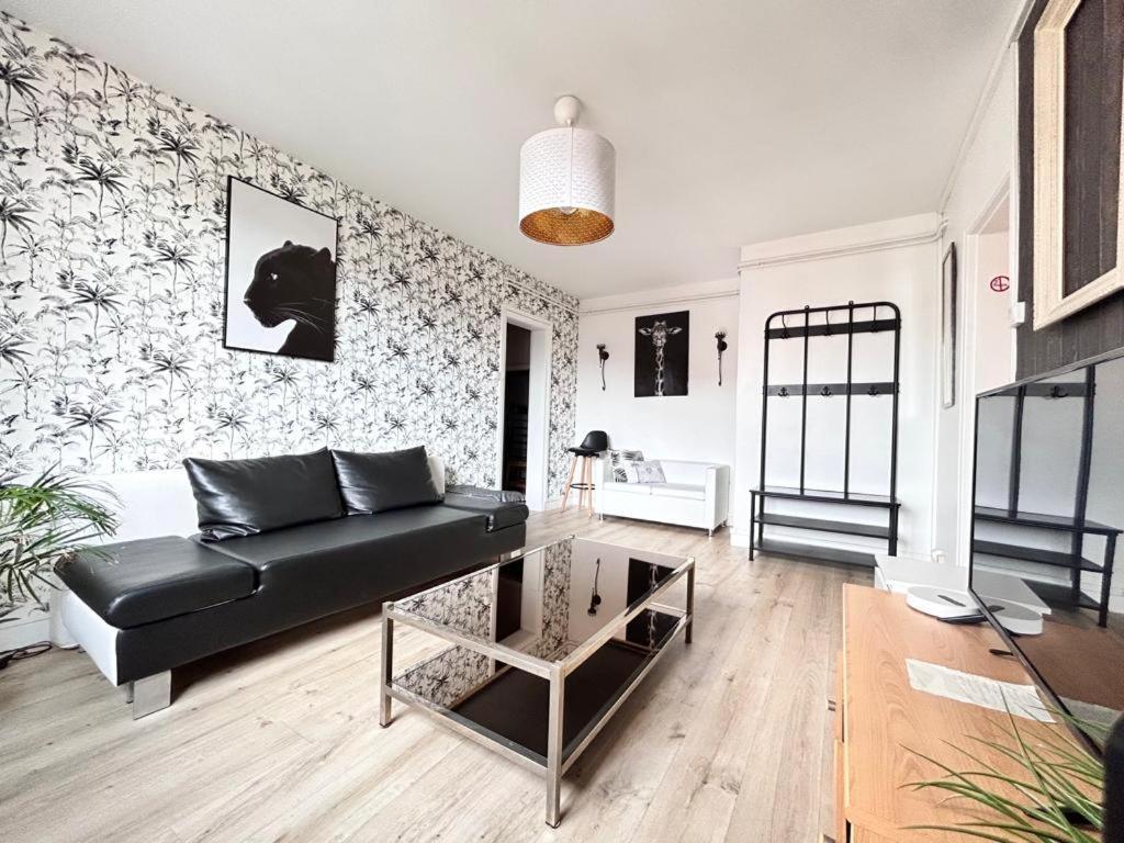 Tour D'Auvergne - Appartements En Plein Centre Ville, Proche De La Cathedrale Et De La Place De Jaude 클레르몽페랑 외부 사진
